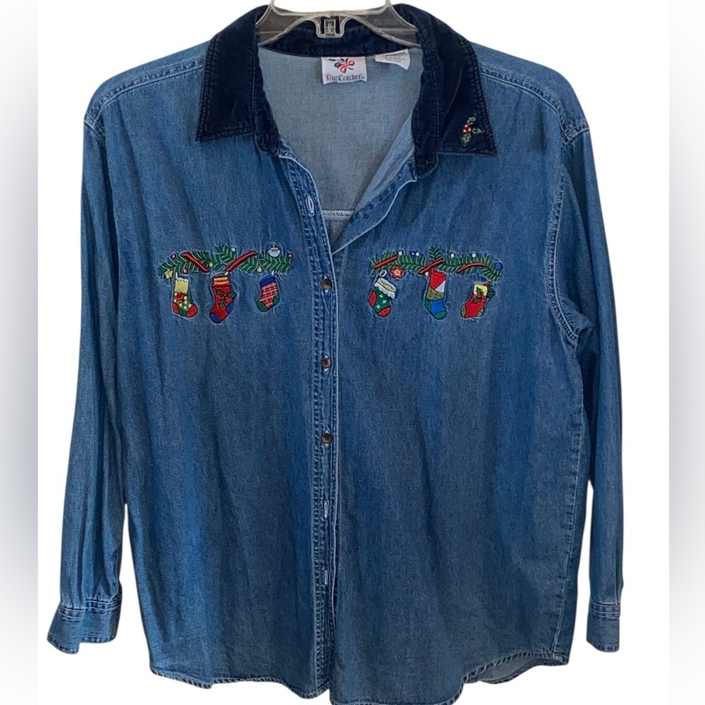 Vintage 90s Nutcracker Embroidered Denim Shirt Christmas Stockings Velvet Collar